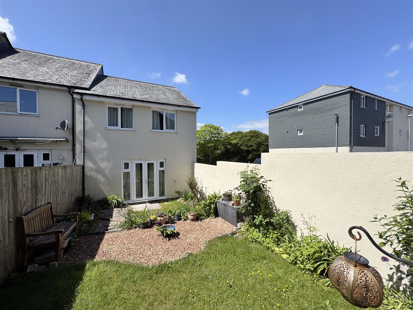 3 bed property in Kingston Way, Penryn